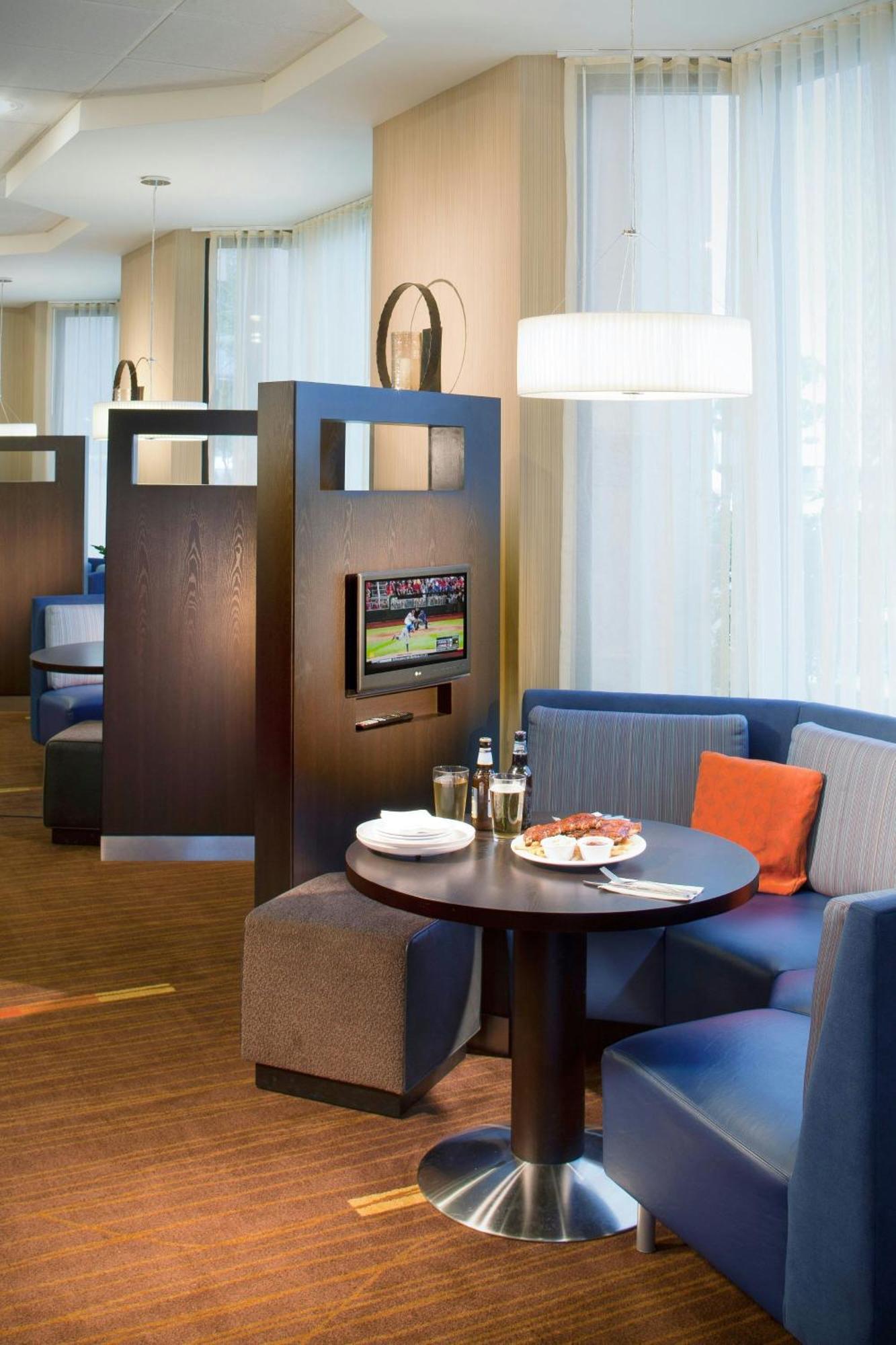 Courtyard By Marriott Fort Lauderdale East / Lauderdale-By-The-Sea Buitenkant foto