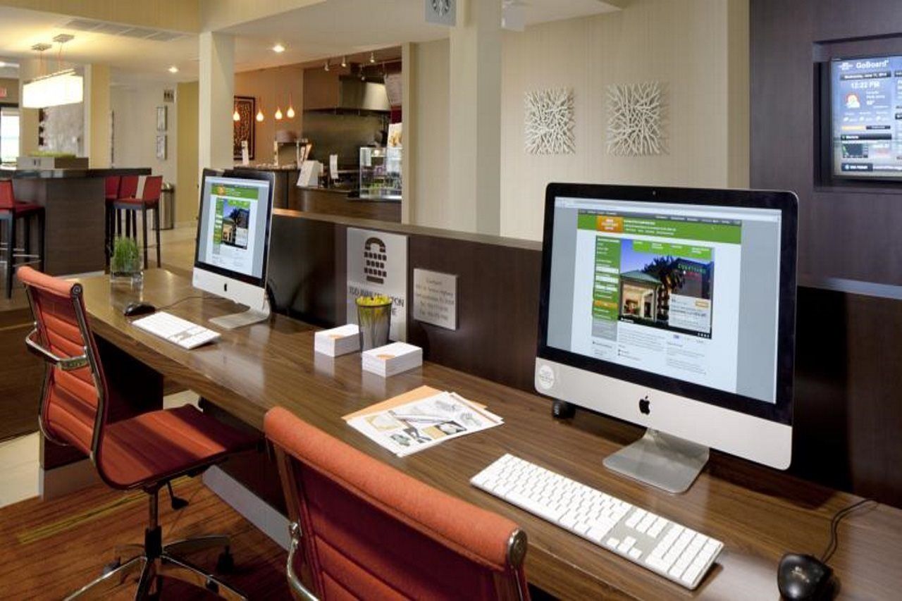 Courtyard By Marriott Fort Lauderdale East / Lauderdale-By-The-Sea Buitenkant foto