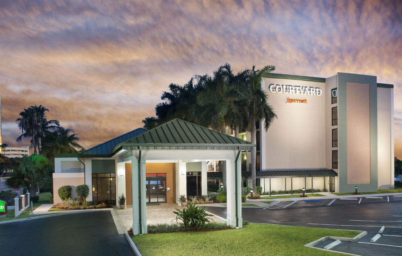 Courtyard By Marriott Fort Lauderdale East / Lauderdale-By-The-Sea Buitenkant foto